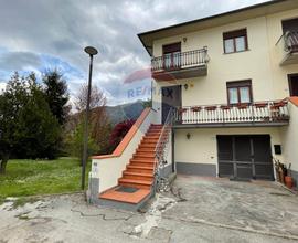 Villa a schiera - Borgo a Mozzano