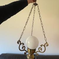 Lampadario vintage a palla funzionante