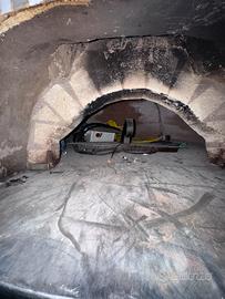 Forno a legna professionale per pizzeria
