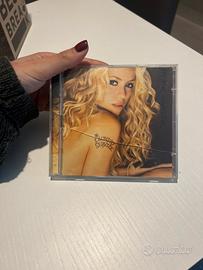 CD Laundry Service - Shakira
