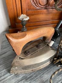 Ferro da stiro vintage da collezione