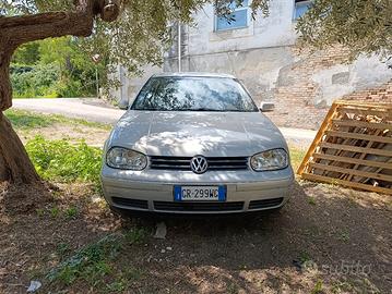 Golf 4 25esimo anniversario 