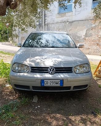Golf 4 25esimo anniversario 