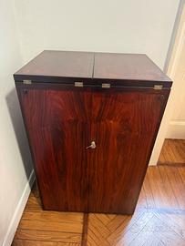 Bar mobiltetto anni 40