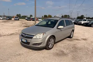 Opel Astra 1.6 16V VVT Station Wagon Enjoy