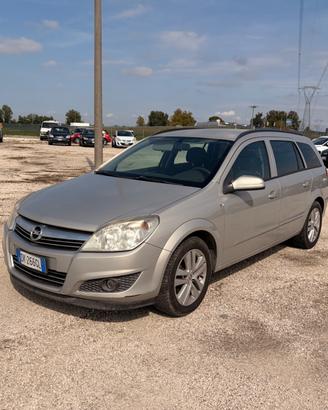 Opel Astra 1.6 16V VVT Station Wagon Enjoy