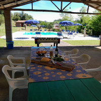 Casa e spazi aperti in agriturismo