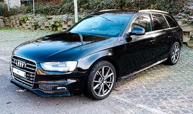 Audi A4 B8 2.0 120 CV S-Line