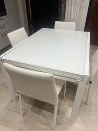 Tavolo soggiorno marchio CREO