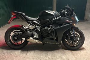 Honda CBR 650 R e-Clutch - A2/35kW
