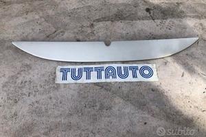 Spoiler portellone Fiat Punto sporting 2005 grigio