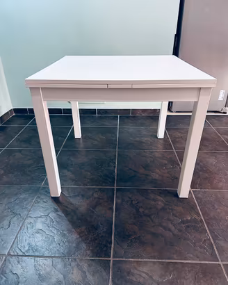 Tavolo Ikea Bjursta 90x90 allungabile
