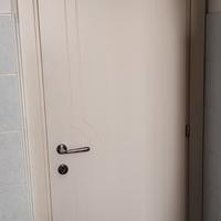 Porta interna insonorizzata su misura con telaio