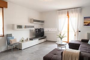 Appartamento con 3 camere e ampia mansarda
