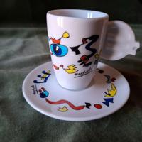 Tazzina Lavazza EURO disegno Ugo Nespolo