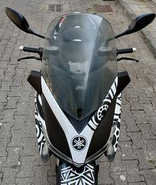 Yamaha X MAx 400
