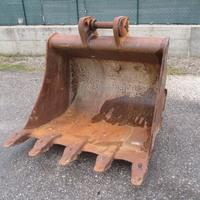 Benna per escavatore da 140 cm