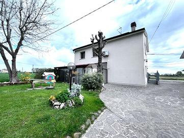 PORZIONE DI BIFAMILIARE A MALALBERGO