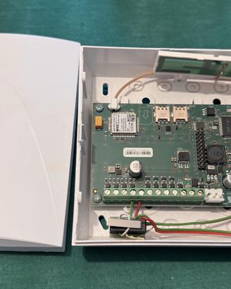 GSM-X Combinatore telefonico universale smart GSM