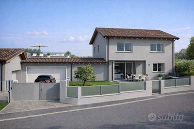 Nuovo quadrilocale in villa bifamiliare con giardi