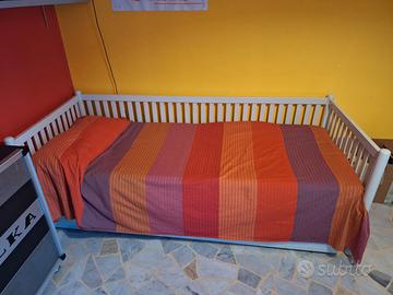 Letto impilabile