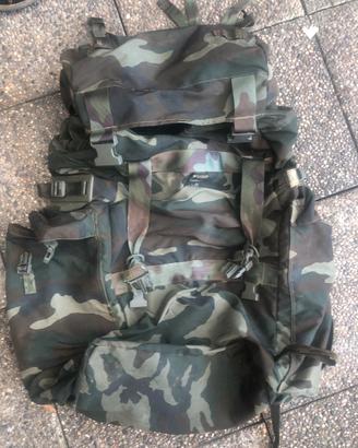 Zaino militare di grossa capienza