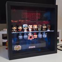 Espositore per Stranger Things Kinder Joy