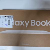 SAMSUNG Galaxy Book 4