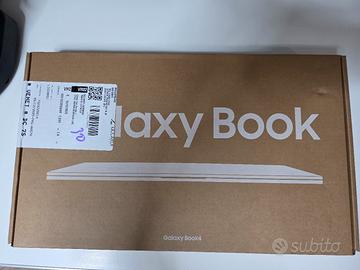 SAMSUNG Galaxy Book 4