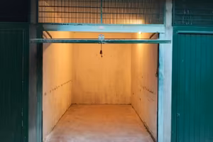 Box auto 12 mq
