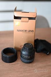 Nikon NIKKOR AF-S 85mm f/1.8G Obiettivo