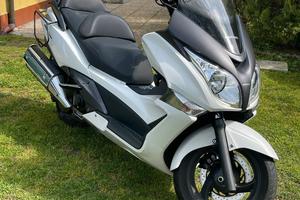 Honda Silver Wing 400