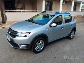 Dacia Sandero Stepwey 0.9 TCe 12V 90 CV GPL di Ser