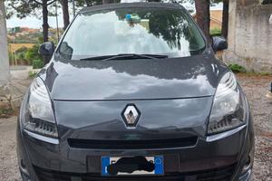 Renault scenic 7 posti