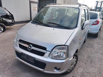 Opel Agila anno 2004 ricambi usati