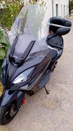 Kymco 2009, 33.000 km, perfettamente funzionante