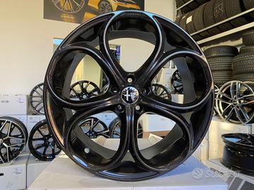 Cerchi NUOVI Alfa Romeo raggio 20 cod.21341