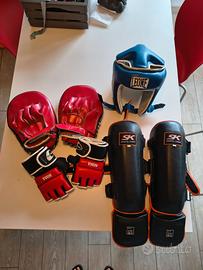 Attrezzatura kich boxing