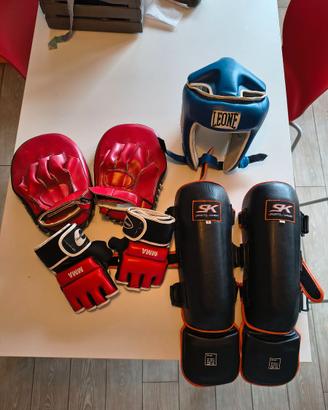Attrezzatura kich boxing