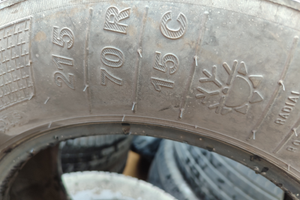 215/70/15C quattro stagioni kleber e Michelin