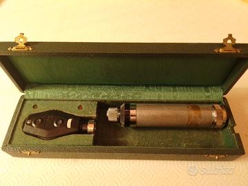 Oftalmoscopio vintage Luneau