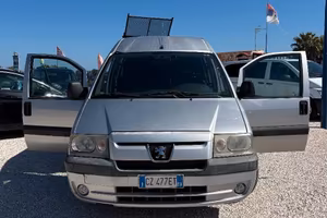 Peugeot Expert 2.0 HDi/109 cat PC Combi Mix AUTOCA