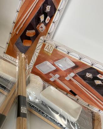 2 set per sushi x 4 persone