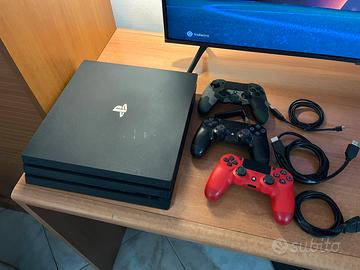 Ps4 pro  1 tera + 3 controller