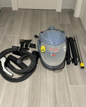Vaporetto Polti, aspira e lava pavimenti.