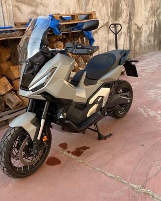 X-ADV 750