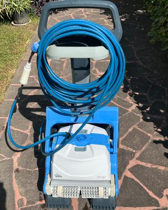 ROBOT PER PULIZIA PISCINA DOLPHIN SF 60