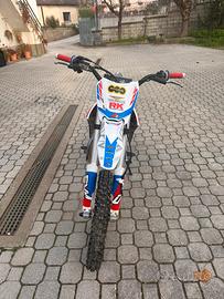 Pit bike 125 CVM TRATTABILE