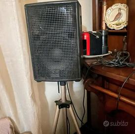 IMPIANTO PER FARE I KARAOKE