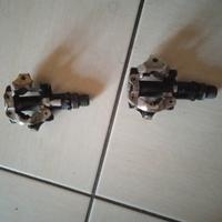 pedali Mountain bike 